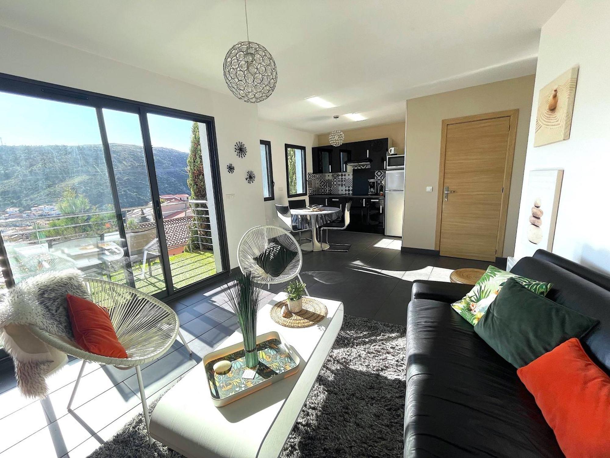 Residence Costa Vermella, Vue Mer Et Montagne Au Calme Cerbère Exteriér fotografie